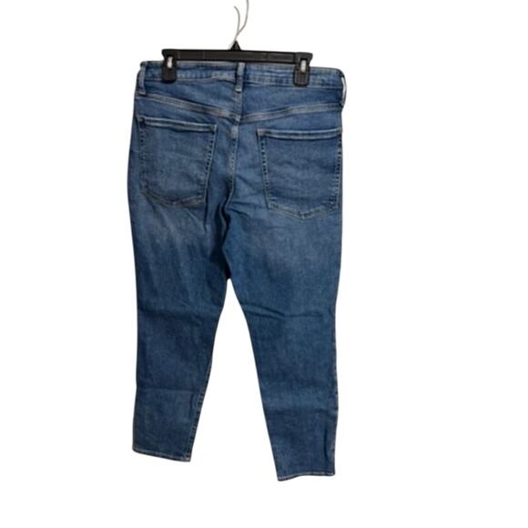 OLD NAVY WOMEN'S O.G. STRAIGHT JEANS - SIZE 12 - Picture 2 of 7